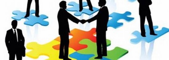 任意整理の和解交渉や期間延長は専門家に依頼しよう